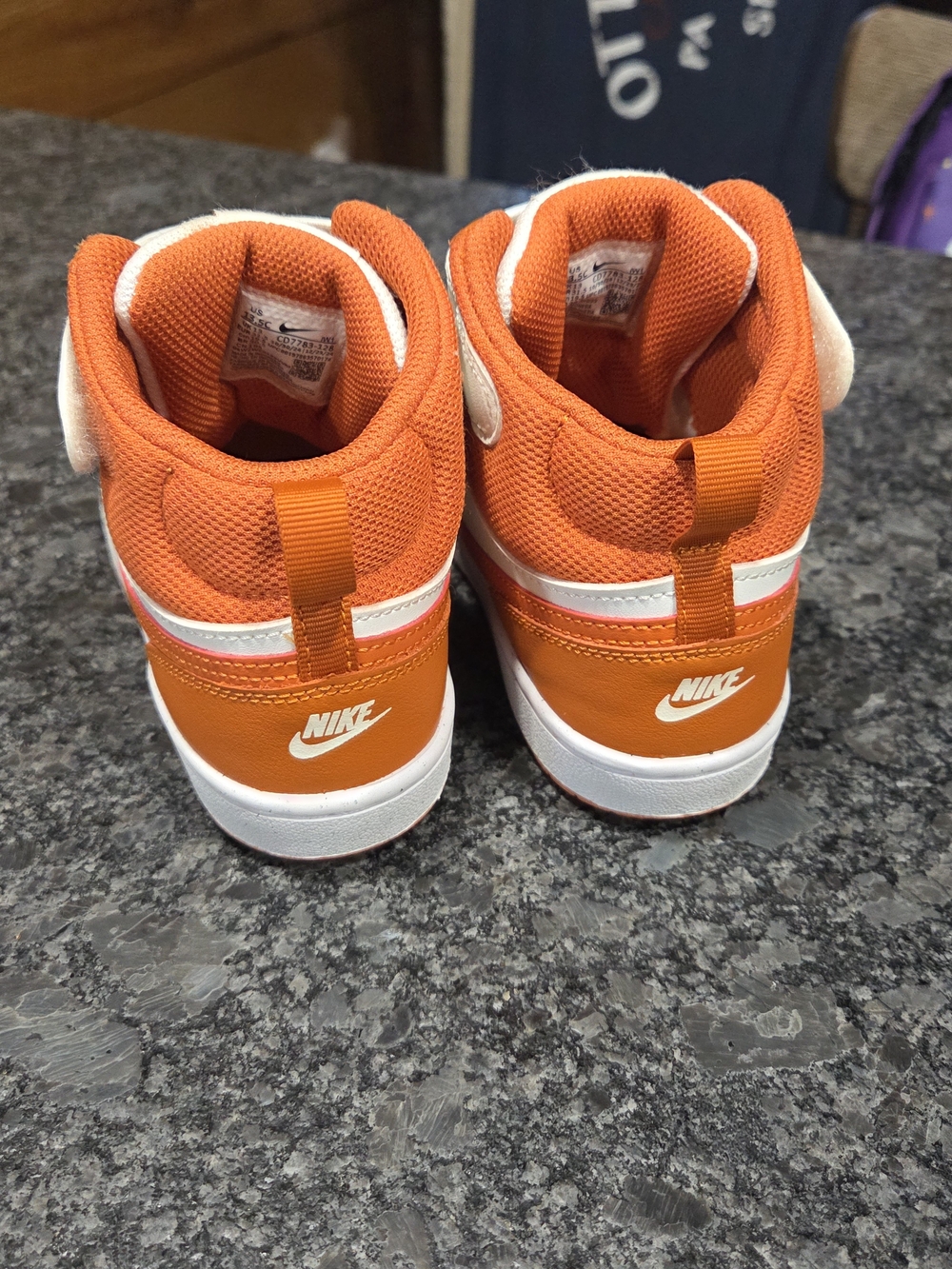 Nike Kids Court Borough Mid 2 Sneakers Size 13.5 - Picture 3 of 8